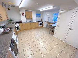 Photo 6- click for photo gallery